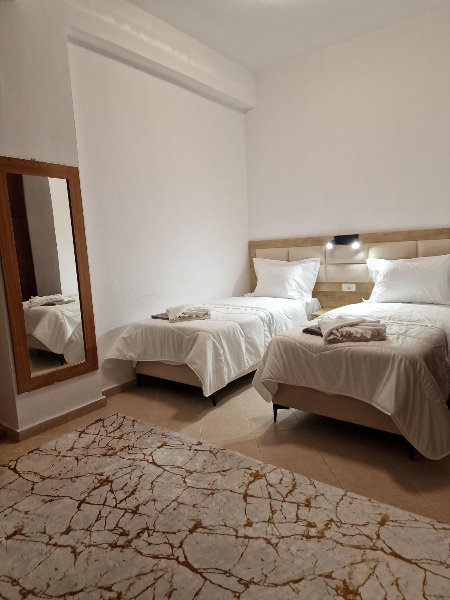 Duplex Antigona Gjirokastër Exterior foto