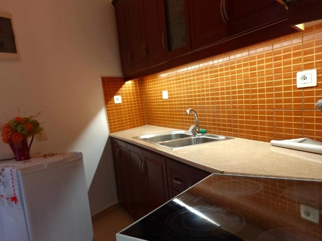Duplex Antigona Gjirokastër Quarto foto
